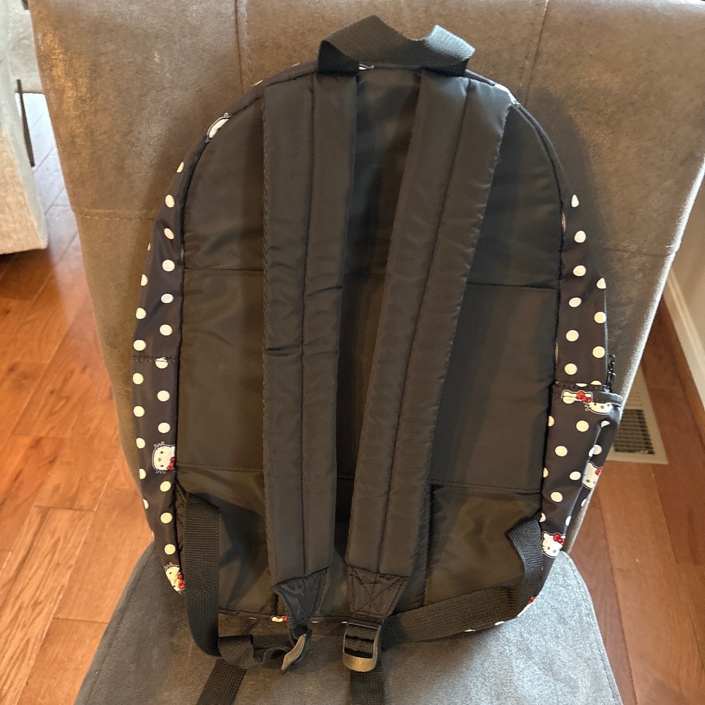 Hello Kitty Polka Dot Classic Backpack Blk/White/ Red KS1 - Picture 3 of 7